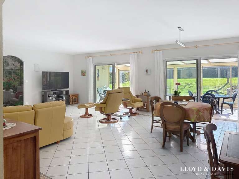 Maison Meschers-sur-Gironde - 3 chambres - 144m²