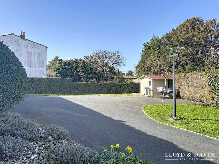 Maison Meschers-sur-Gironde - 3 chambres - 144m²