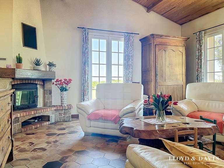Maison Meschers-sur-Gironde - 6 chambres - 263m²