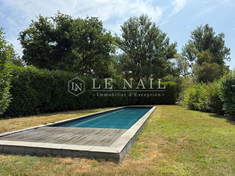 Maison Meslay-du-Maine - 4 chambres - 290m²