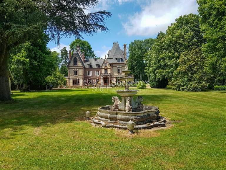 Castle with Sea view Mesnil-en-Ouche - 10 bedrooms - 730m²