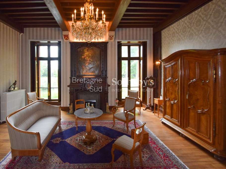 Château Mesnil-en-Ouche