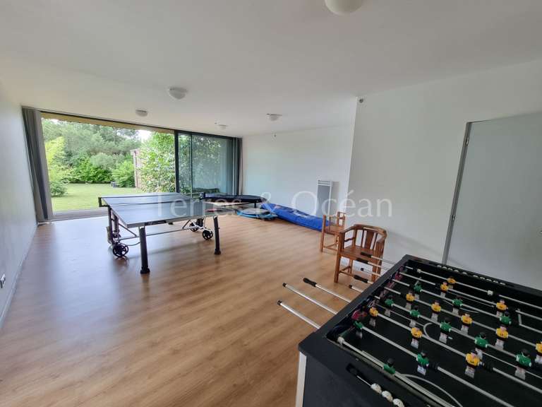 House Messanges - 5 bedrooms - 248m²