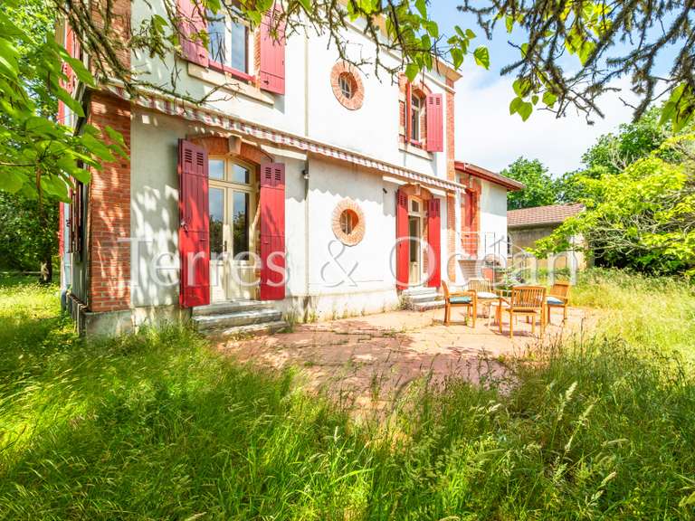 Maison Messanges - 7 chambres - 180m²