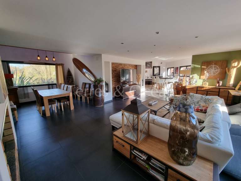 Maison Messanges - 9 chambres - 400m²