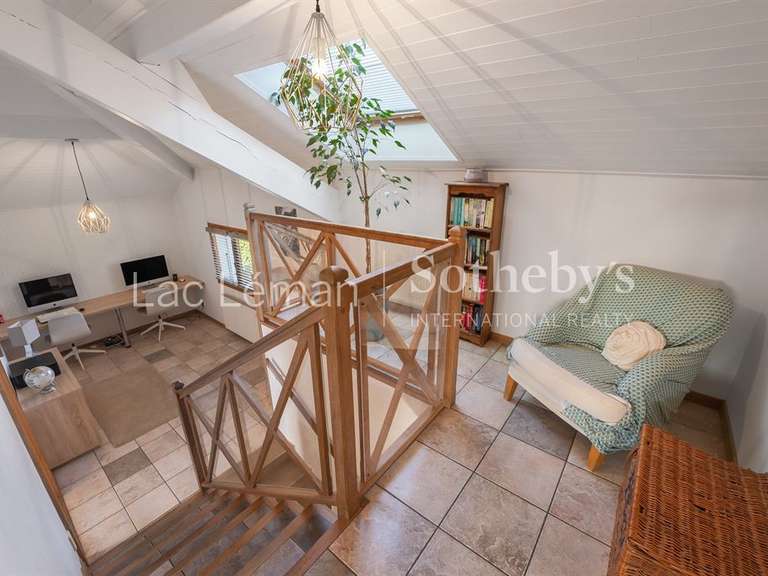 Maison Messery - 4 chambres - 223m²