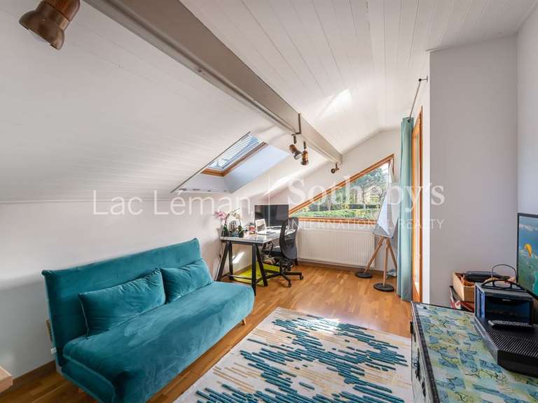 Maison Messery - 4 chambres - 223m²