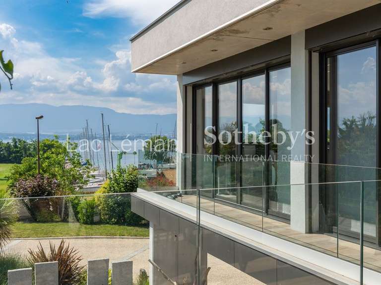 Maison Messery - 4 chambres - 180m²
