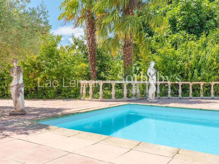 Maison Messery - 4 chambres - 210m²