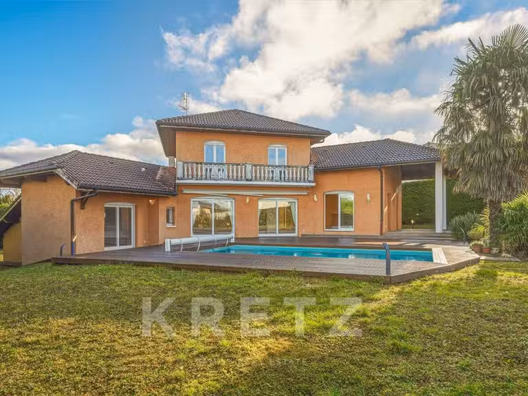 Maison Messery - 3 chambres - 160m²