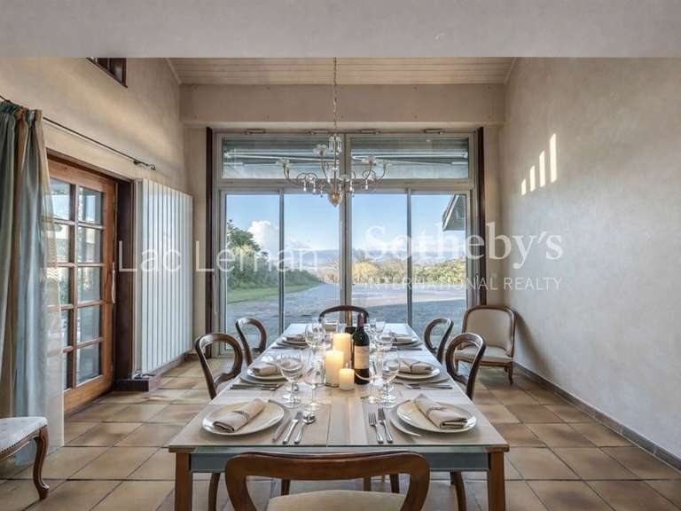 Maison Messery - 5 chambres - 300m²