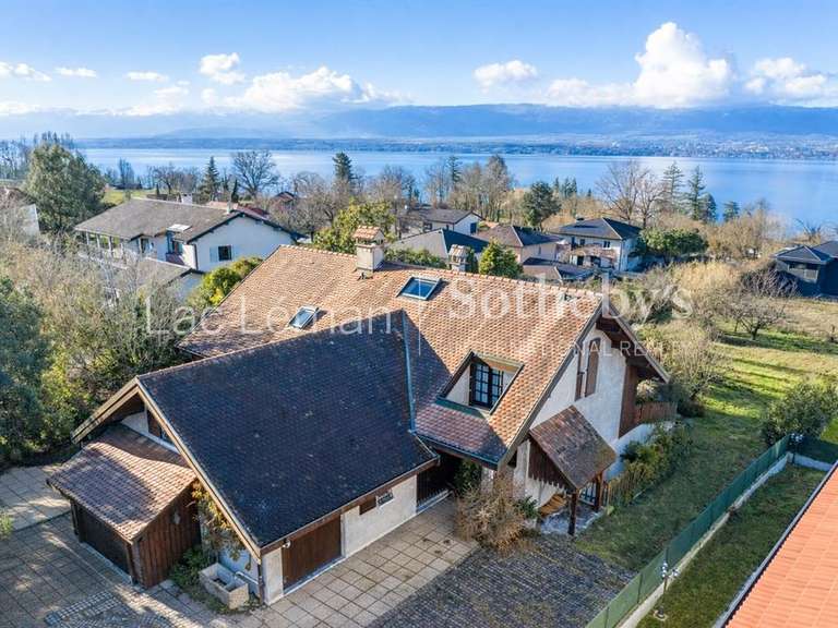 Maison Messery - 5 chambres - 300m²