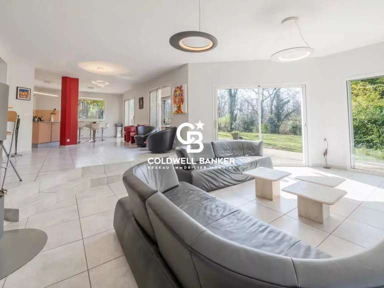 Maison Messery - 5 chambres - 173m²