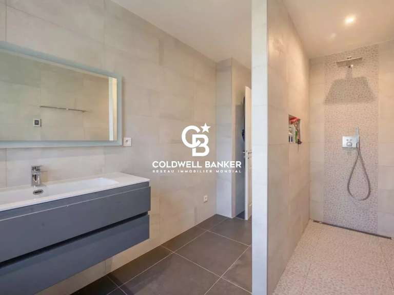 Maison Messery - 5 chambres - 173m²