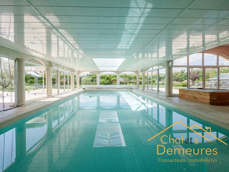 Maison Messery - 6 chambres - 732m²