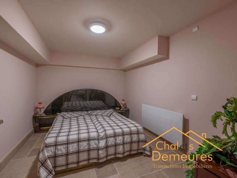 Maison Messery - 6 chambres - 732m²