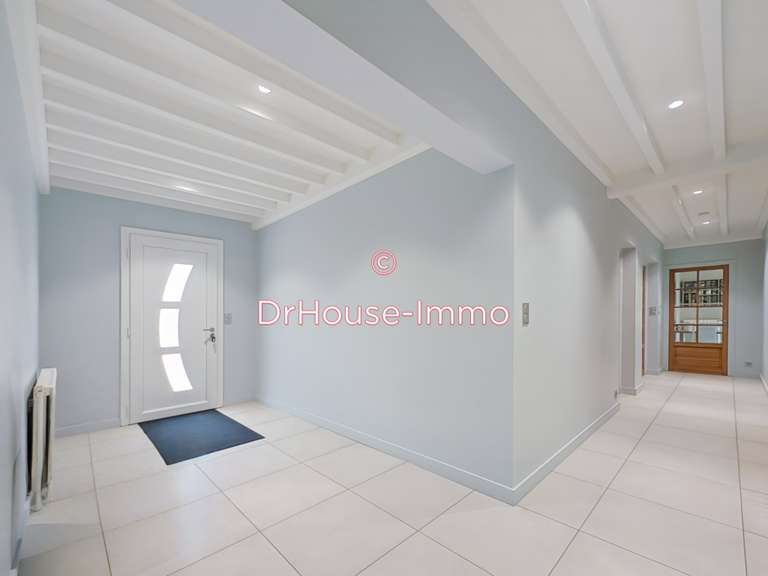 Villa Messimy-sur-Saône - 6 chambres - 200m²