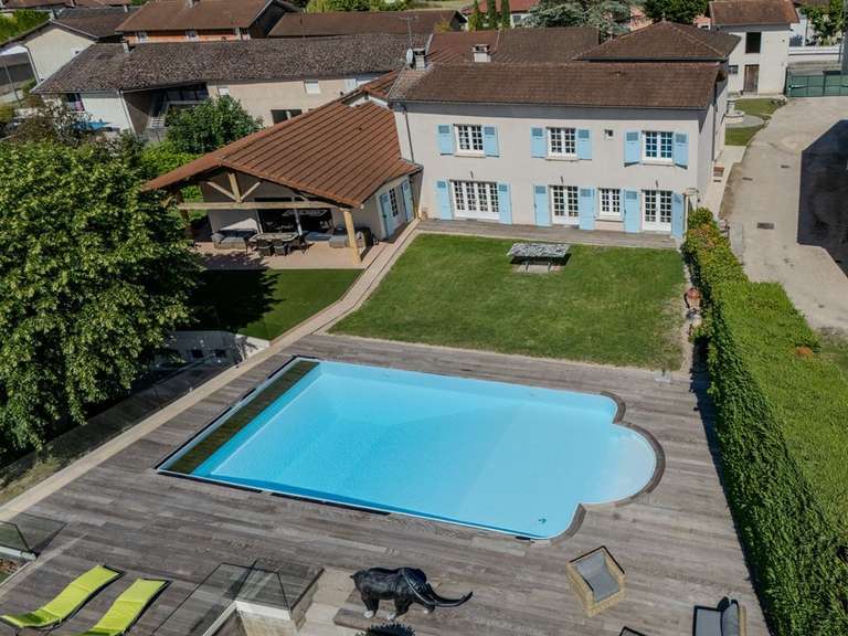 Maison Meximieux - 5 chambres - 356m²