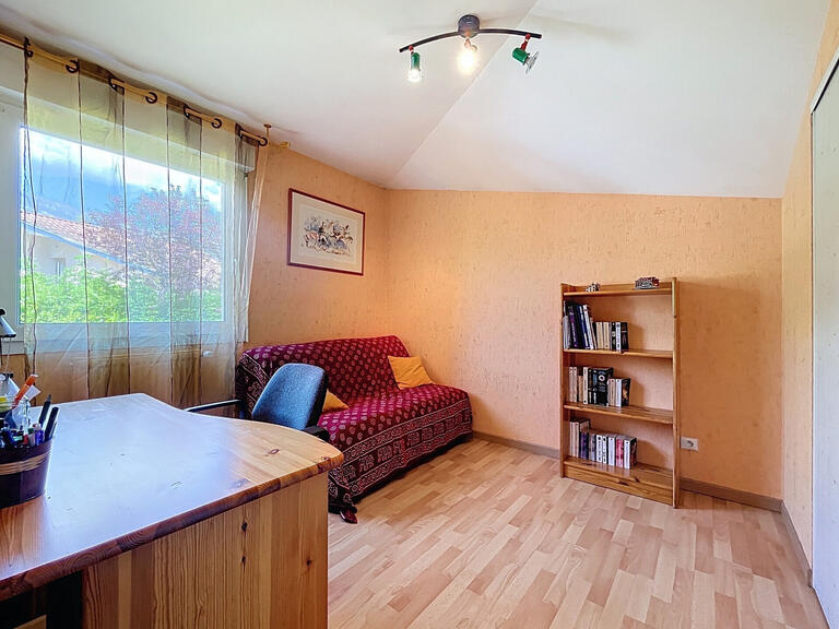 Maison Meylan - 4 chambres - 140m²