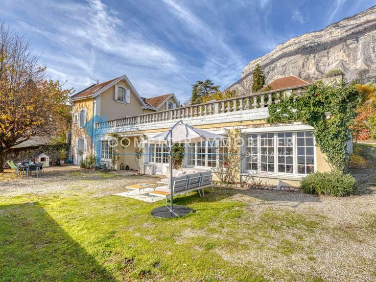 House Meylan - 4 bedrooms - 230m²