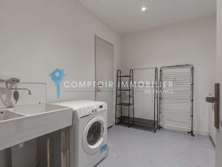 Maison Meylan - 4 chambres - 230m²