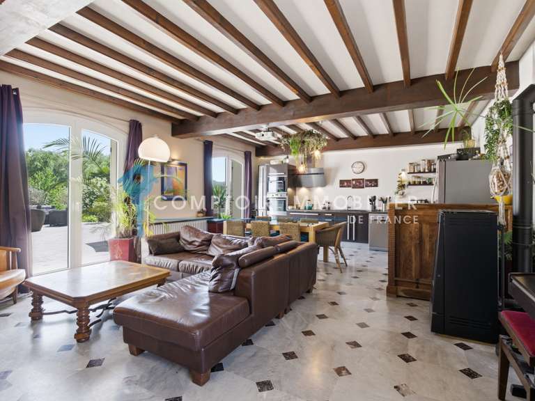 Maison Meylan - 8 chambres - 290m²