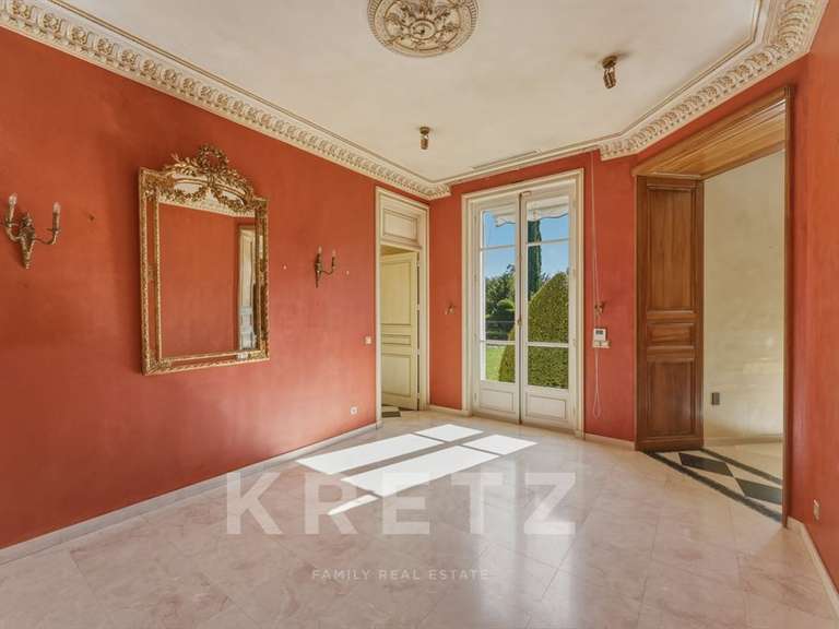 Maison Meylan - 4 chambres - 348m²