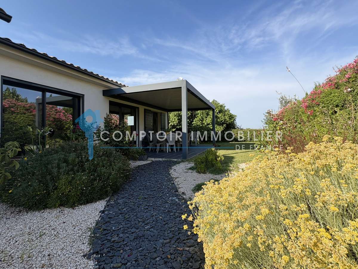 Villa Meynes