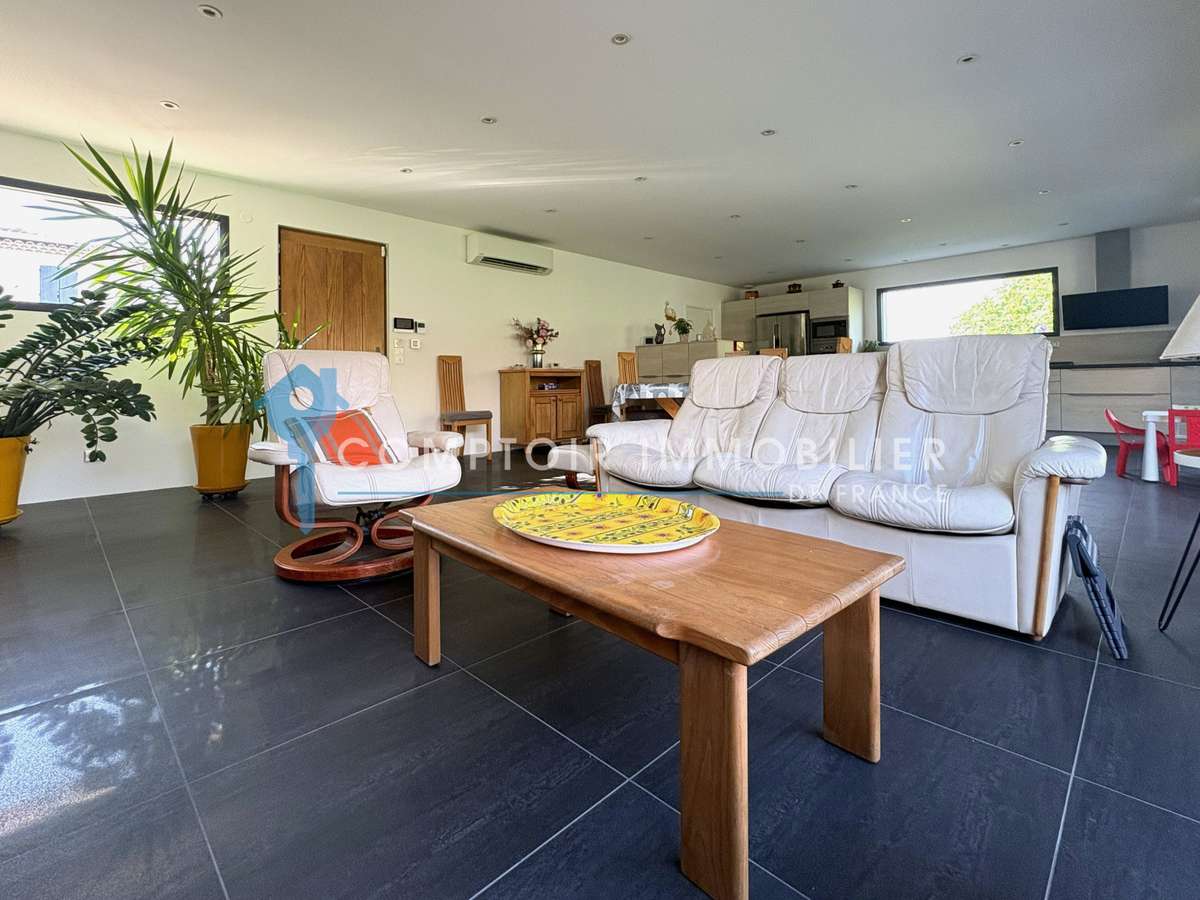 Villa Meynes