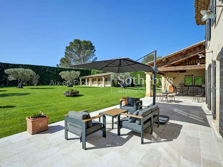 Maison Meyrargues - 4 chambres - 510m²