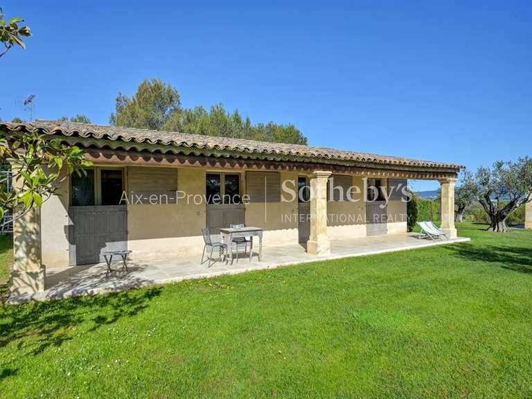 Maison Meyrargues - 4 chambres - 510m²