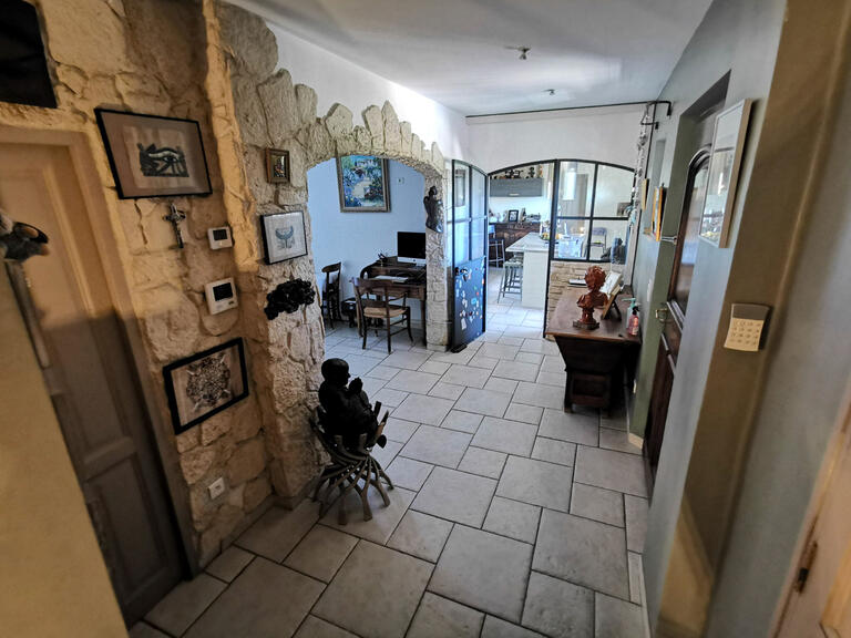 Villa Meyrargues - 4 chambres - 188m²