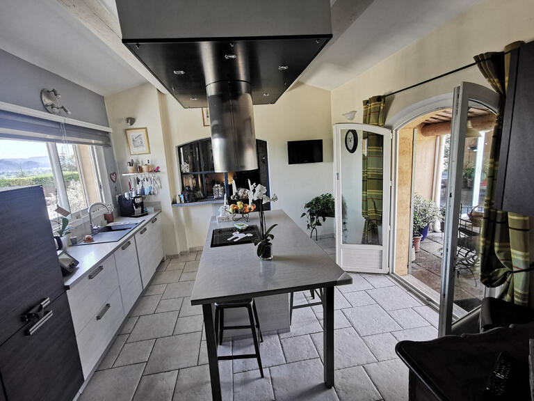 Villa Meyrargues - 4 chambres - 188m²