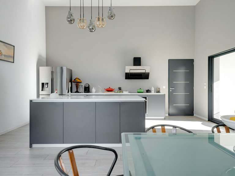 Villa Meyrargues - 4 chambres - 152m²