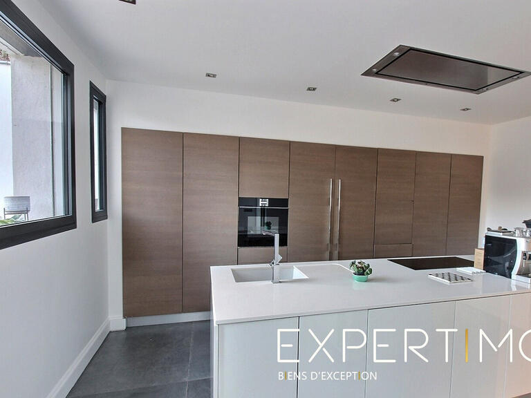 House Meyreuil - 4 bedrooms - 270m²