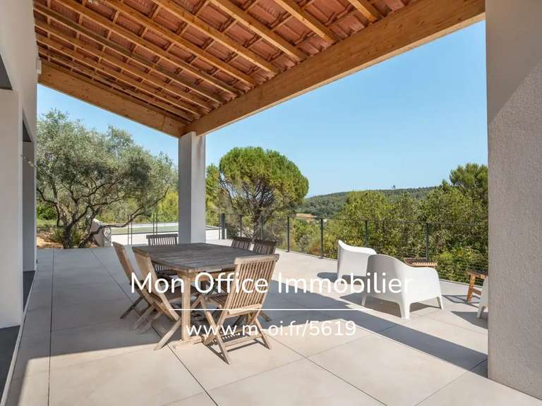 Maison Meyreuil - 4 chambres - 178m²