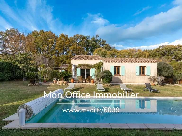 House Meyreuil - 3 bedrooms - 111m²