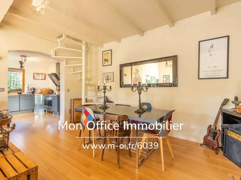 House Meyreuil - 3 bedrooms - 111m²