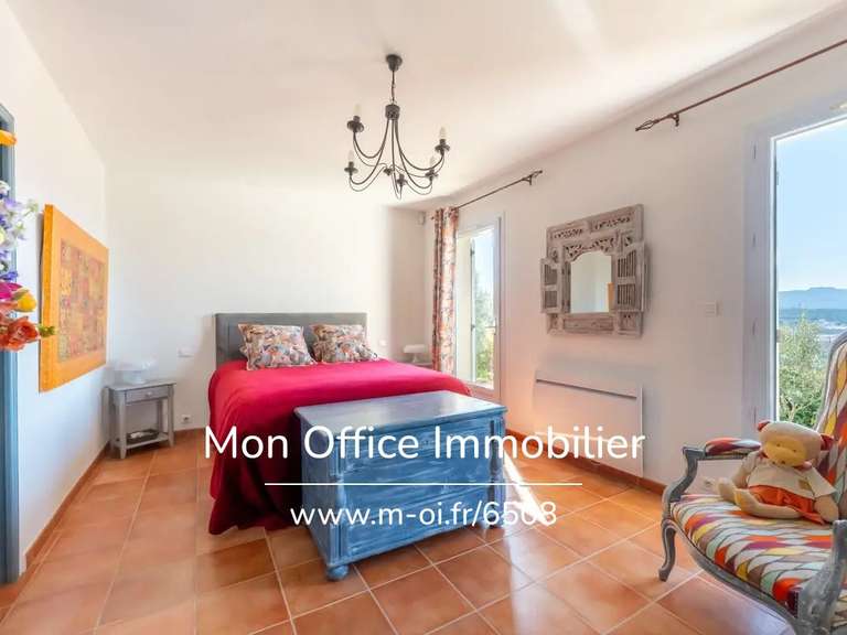 Maison Meyreuil - 3 chambres - 130m²