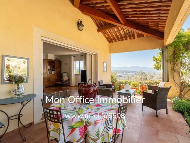 Maison Meyreuil - 3 chambres - 130m²