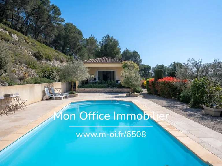 Maison Meyreuil - 3 chambres - 130m²