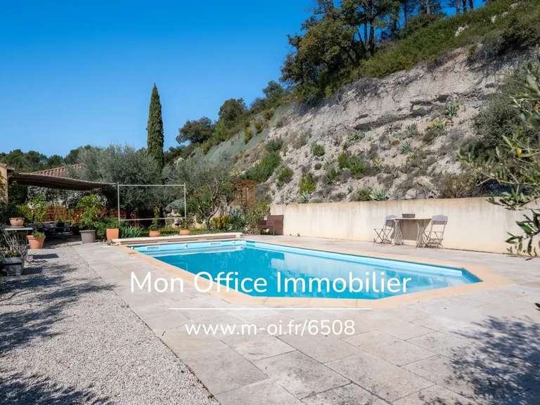 Maison Meyreuil - 3 chambres - 130m²