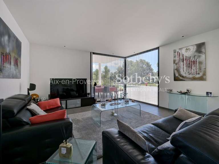 Maison Meyreuil - 5 chambres - 350m²