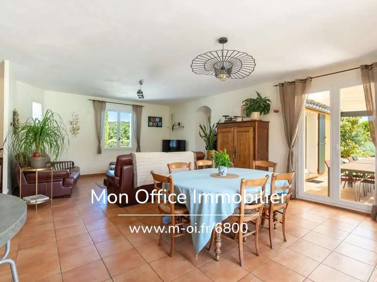 Maison Meyreuil - 5 chambres - 180m²