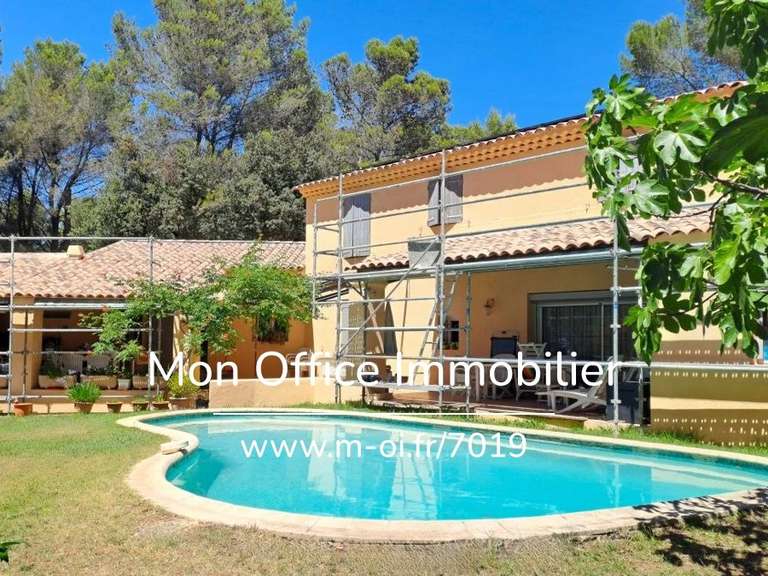 House Meyreuil - 5 bedrooms - 180m²