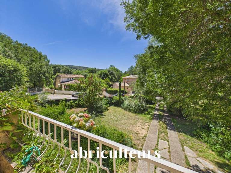 Maison Meyreuil - 4 chambres - 170m²