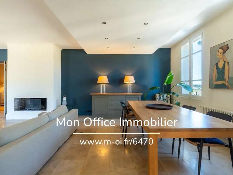 Propriété Meyreuil - 5 chambres - 258m²