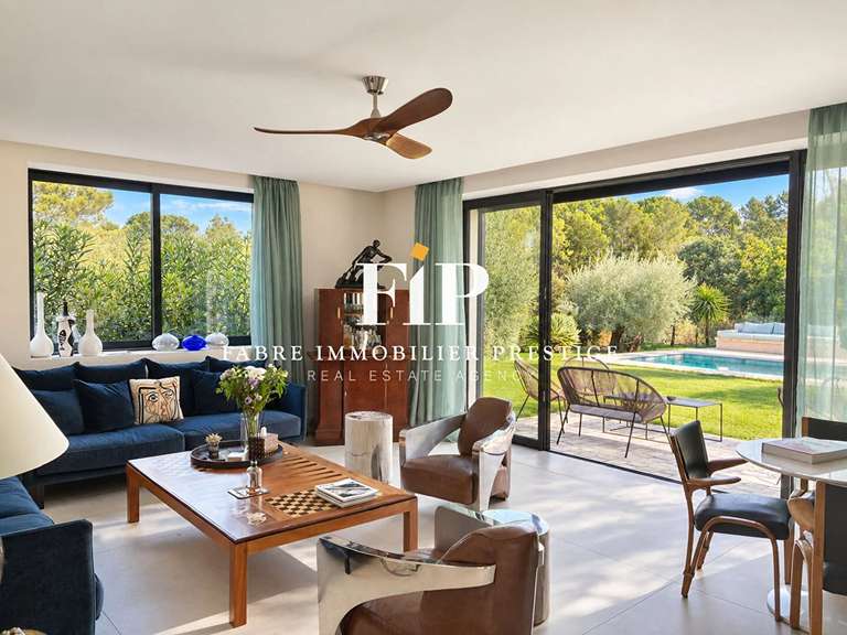 Propriété Meyreuil - 7 chambres - 300m²