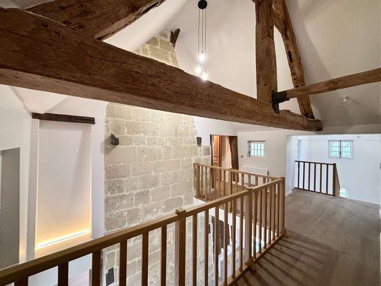 House Mézidon-Vallée-d'Auge - 3 bedrooms - 200m²