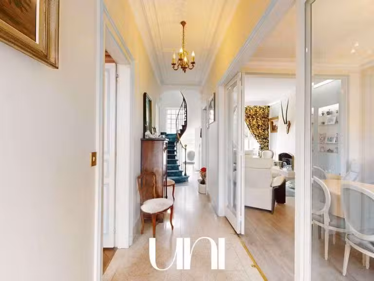 Propriété Mézidon-Vallée-d'Auge - 5 chambres